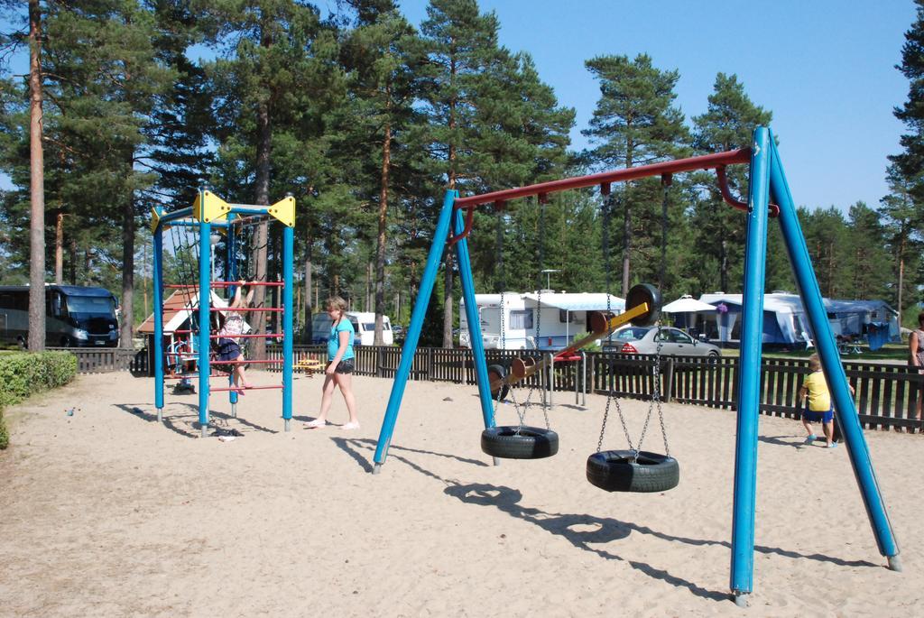 Hostel Hudiksvall Malnbaden Camping 외부 사진