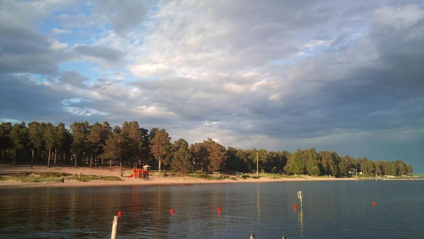 Hostel Hudiksvall Malnbaden Camping 외부 사진